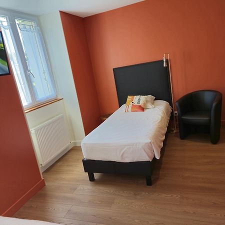 Le Beaugency Hotel Luaran gambar