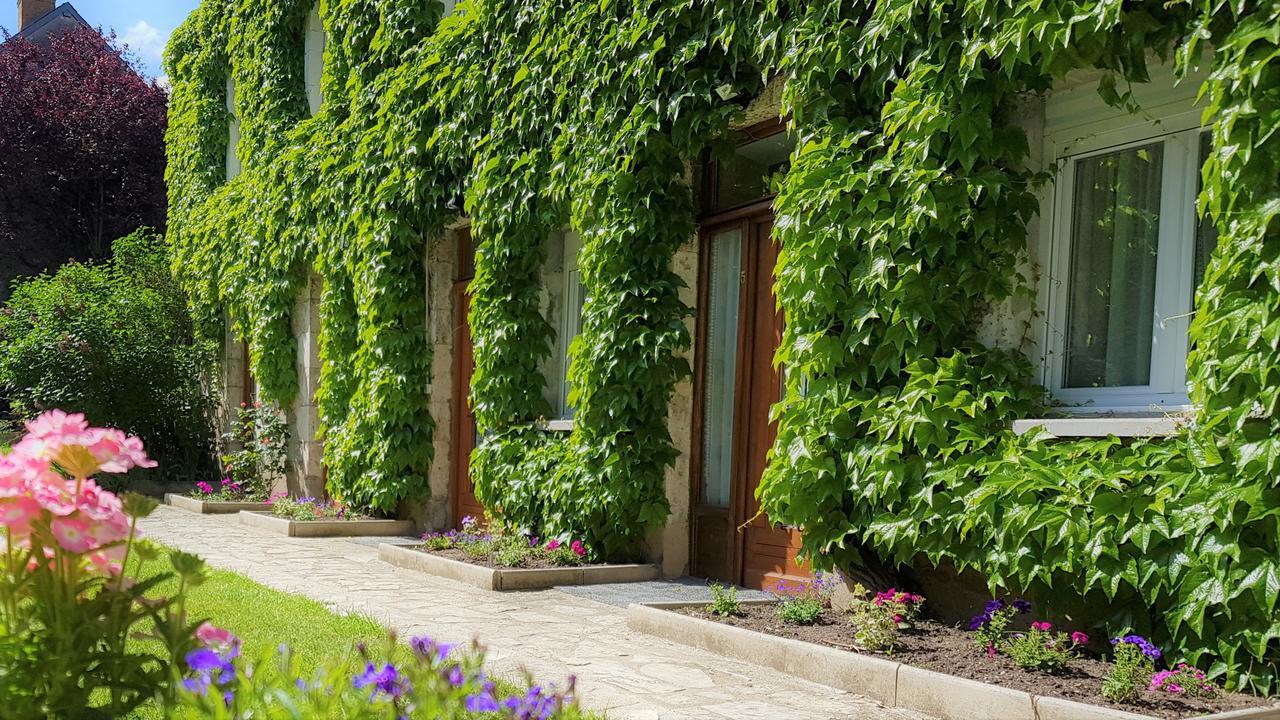 Le Beaugency Hotel Luaran gambar