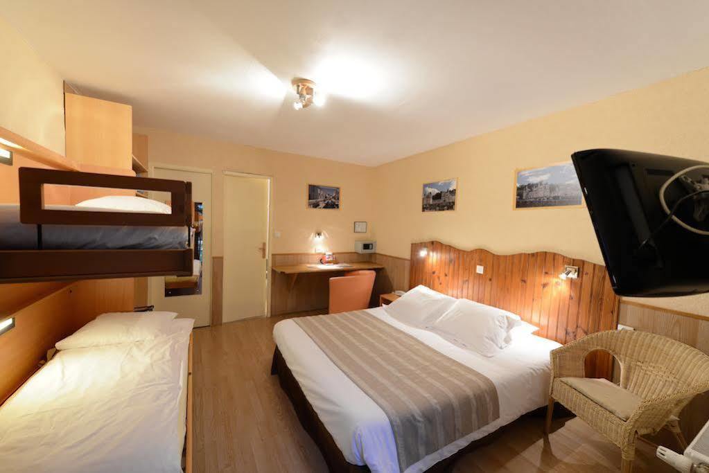 Le Beaugency Hotel Luaran gambar