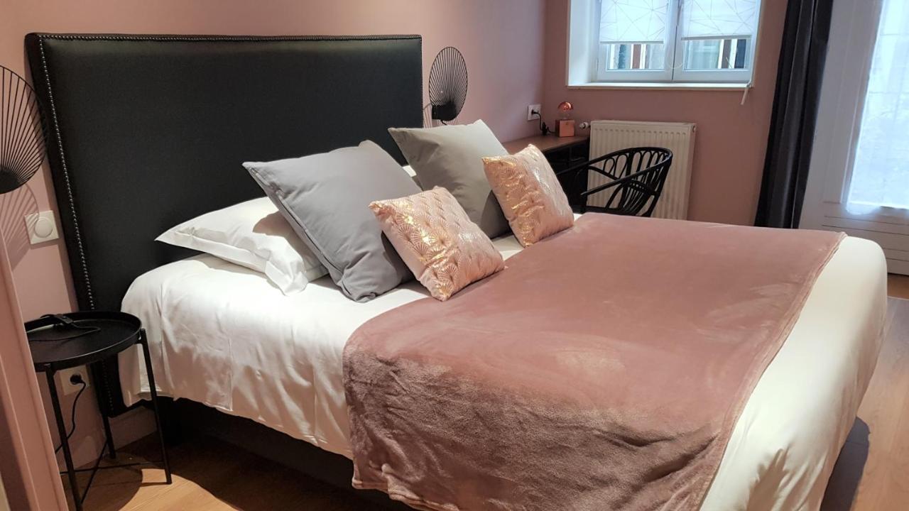 Le Beaugency Hotel Luaran gambar
